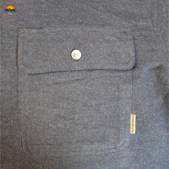 Legendary Whitetails Button-Up Shirt Navy Blue Flannel Long Sleeve Men's Sz 2XL - Picture 4 of 11